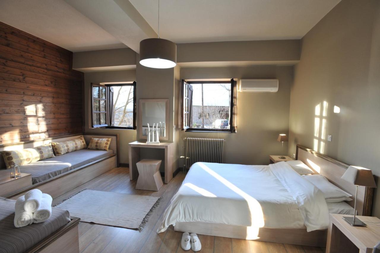 Κonitsa Gefyri Hotel โคนิทซา ภายนอก รูปภาพ